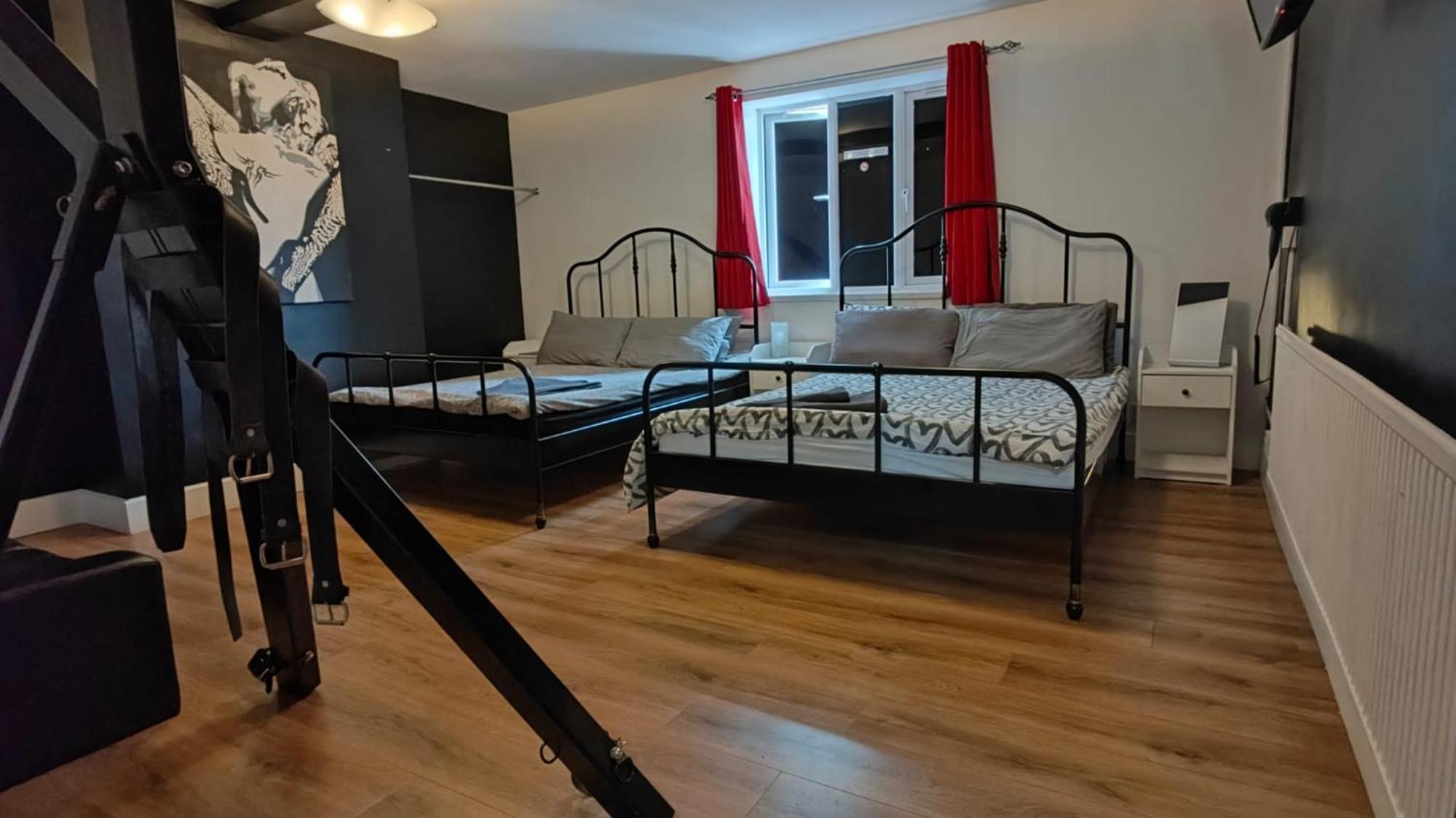Xtasia Adult Hotel - Adults Only West Bromwich Dış mekan fotoğraf